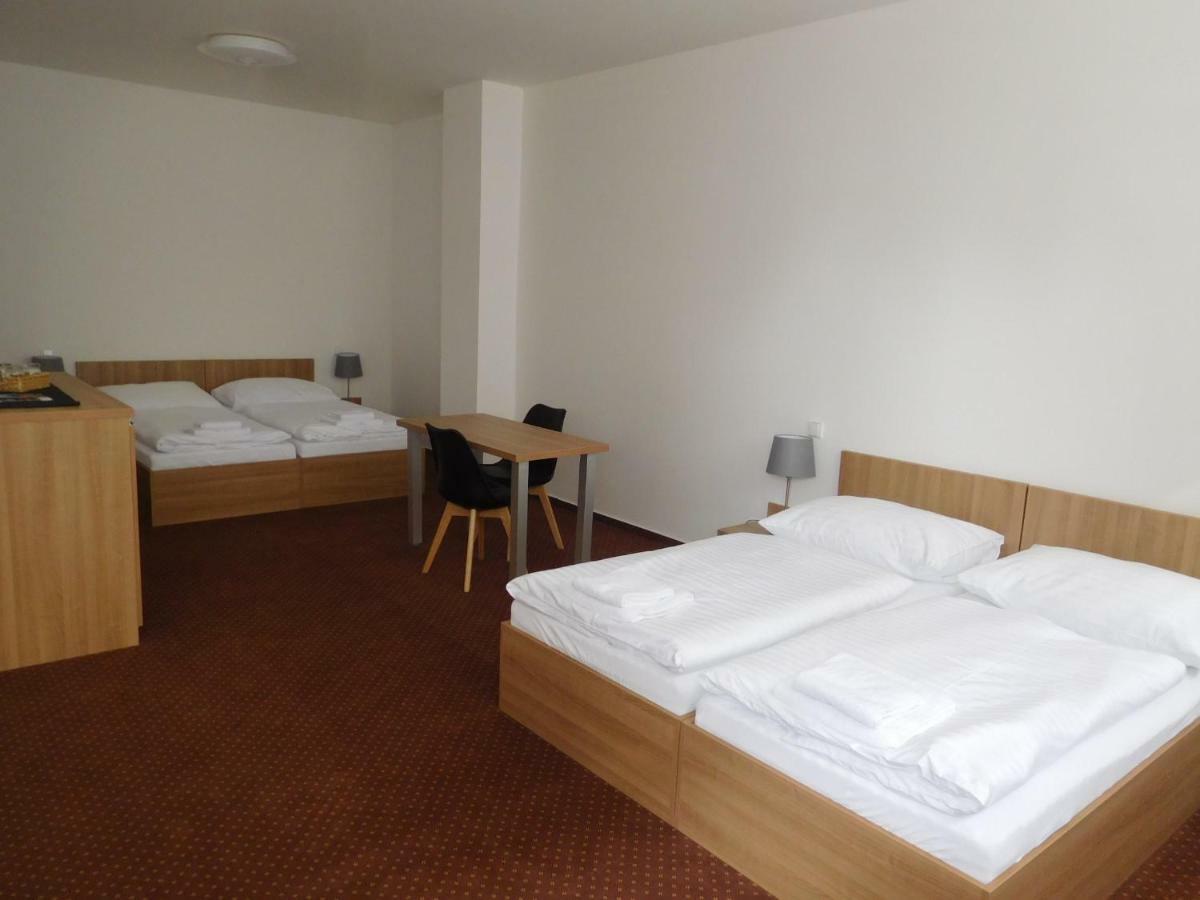 Hotel Fabrika Uherské Hradiště Eksteriør billede